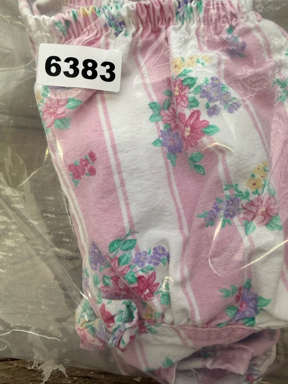 Vintage Oshkosh B’gosh Floral bubble‎ romper size 3-6 months